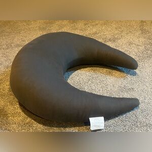 Snuggle Me Organic Nursing Pillow